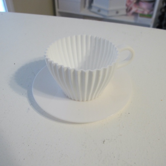Silicone Teacup Cake Party Set 24 sets - Picture 2 of 4